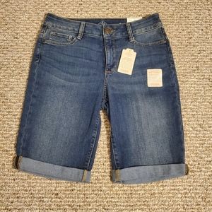 Women's St. Johns Bay 11" Bermuda Jean Shorts NWT